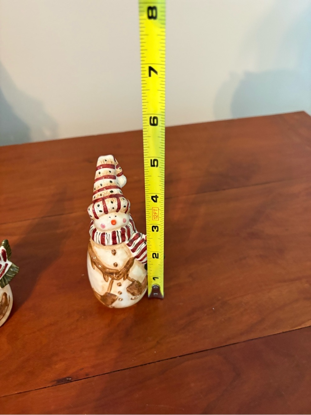 Cozy Snowman Salt & Pepper Shakers Christmas Kitchen Decor - Picture 2 of 6